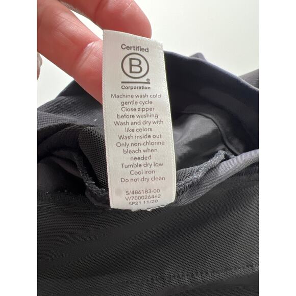 Athleta Headlands Hybrid Trek Jogger Black Pant Pockets Women's 2 XS Trail Gym - Picture 12 of 12